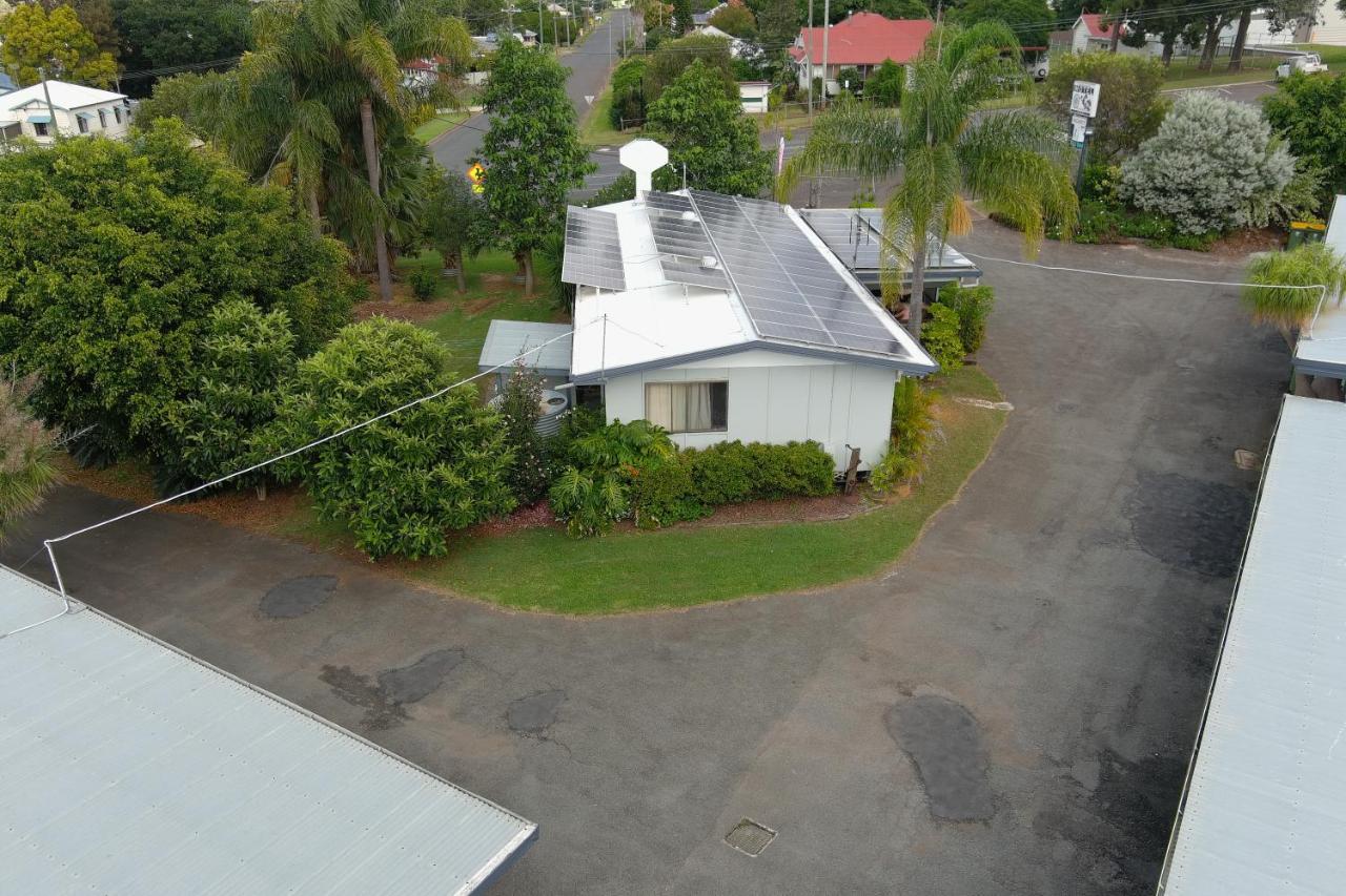Y Motels Yarraman Extérieur photo