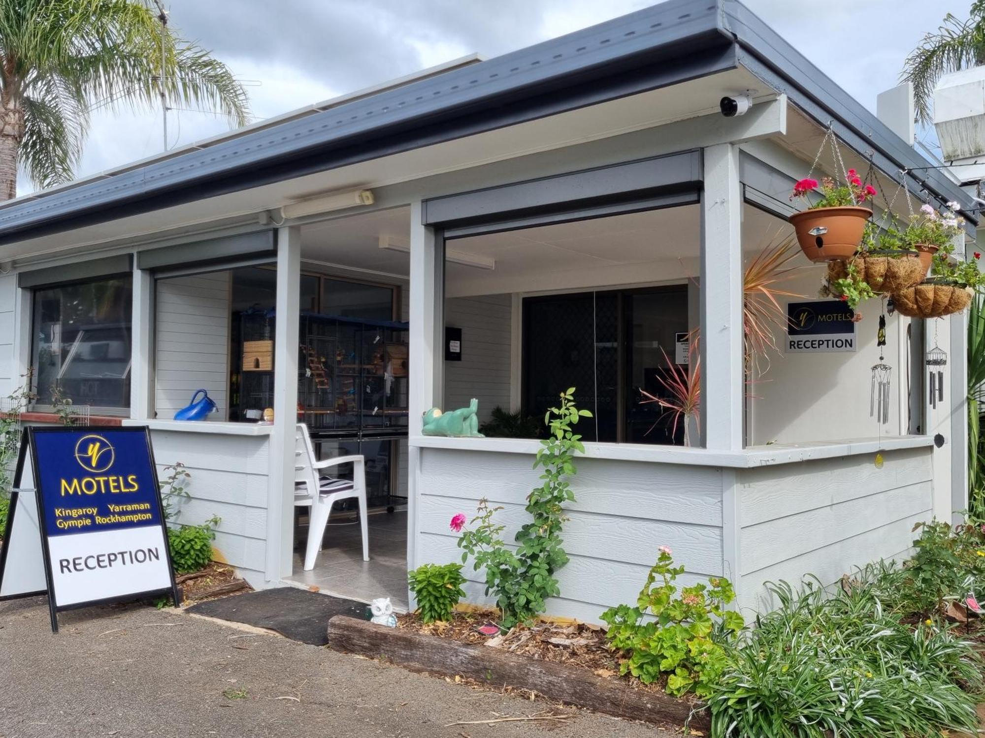 Y Motels Yarraman Extérieur photo